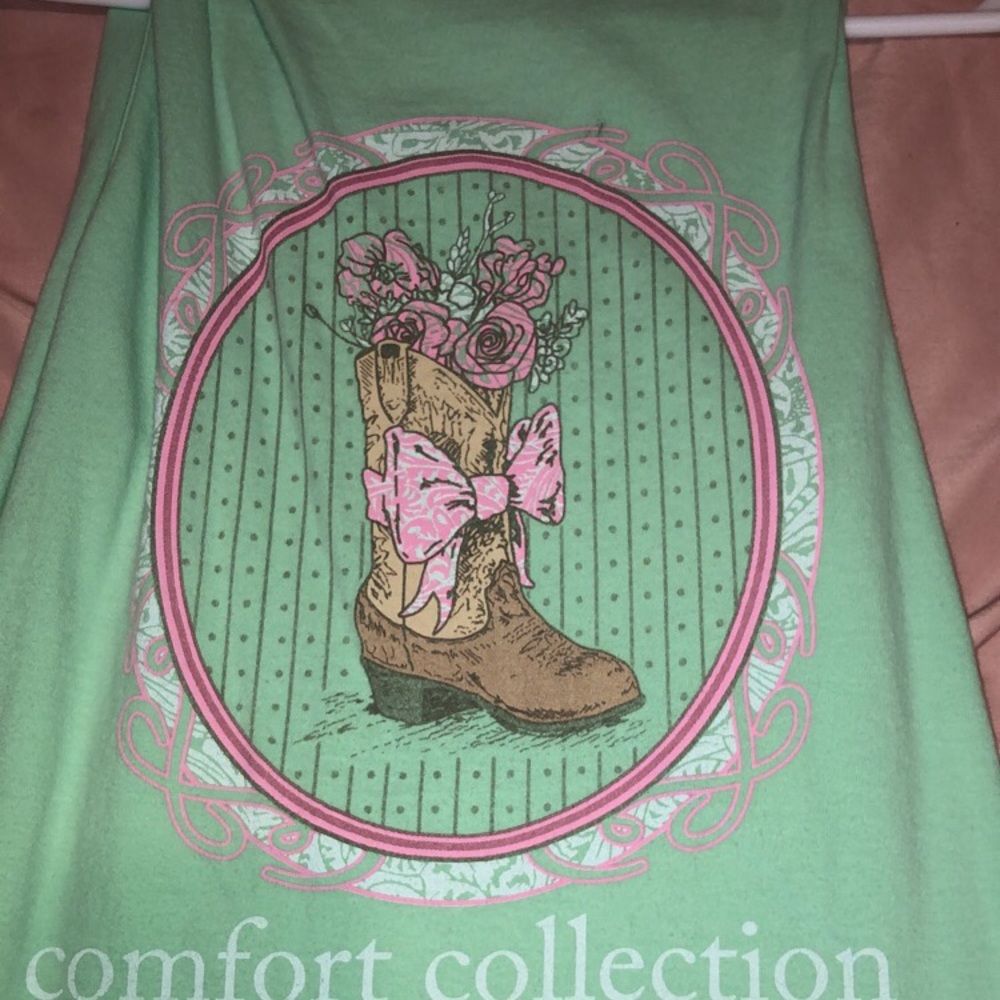 Shirt - Picture 2 of 3